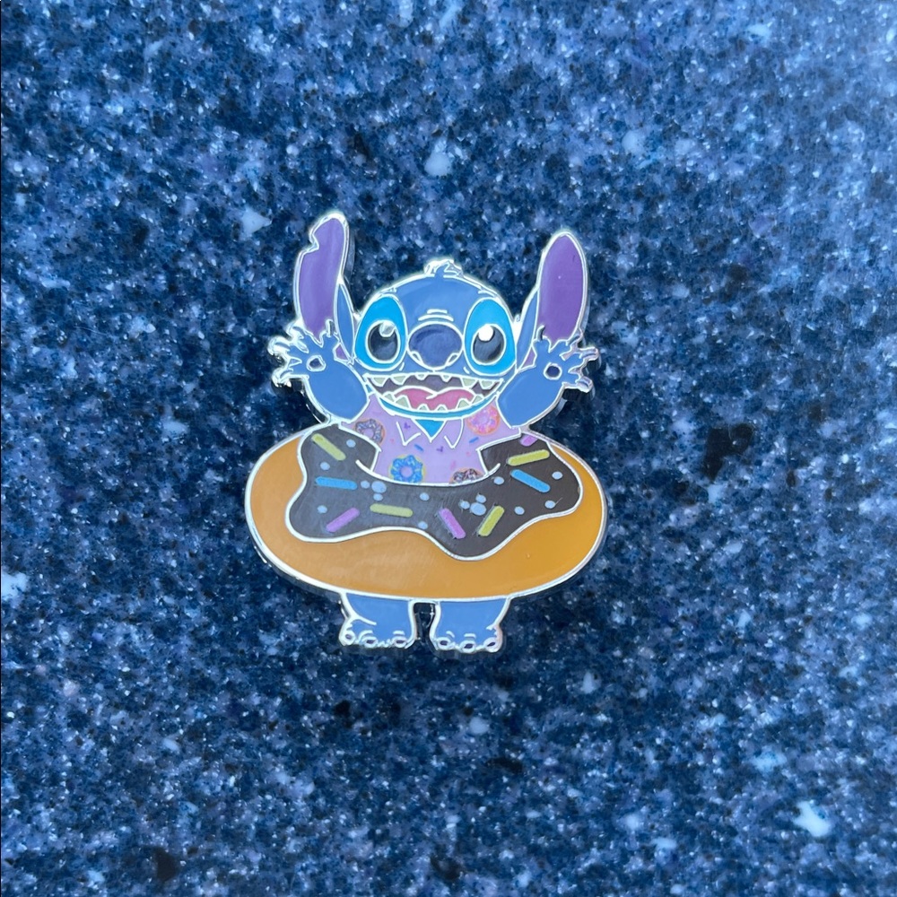 Disney Stitch mystery pack Donut Enamel Pin